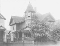 Duncan Campbell House I Early
